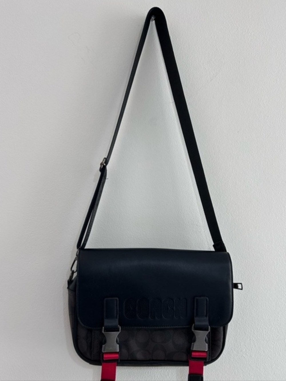 Coach Track Crossbody - Picture 2 of 11